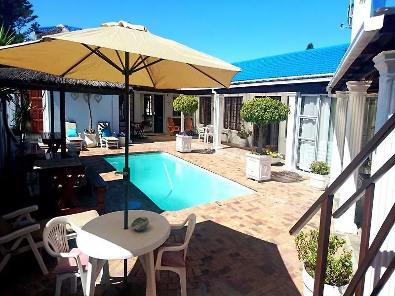 Dolphin Inn Blouberg Bloubergstrand