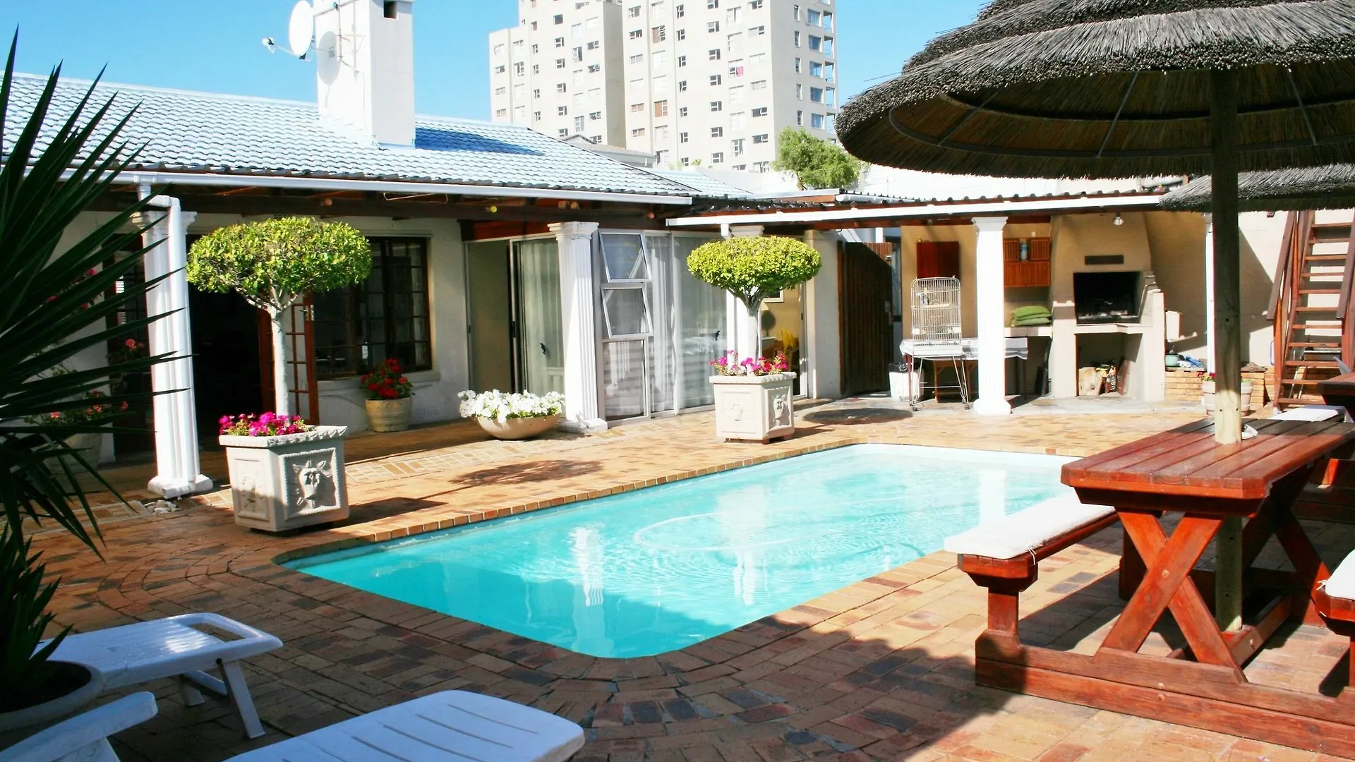 Dolphin Inn Blouberg Bloubergstrand