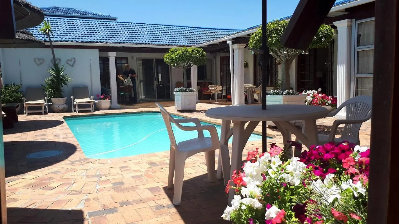 Dolphin Inn Blouberg Bloubergstrand 3*,