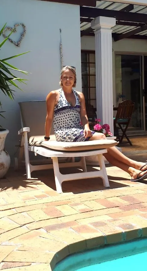 Guest house Dolphin Inn Blouberg Bloubergstrand